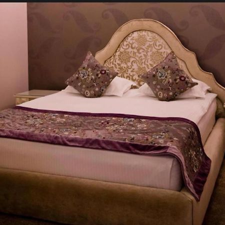 Hotel Goya Collection Zsilvásárhely Kültér fotó