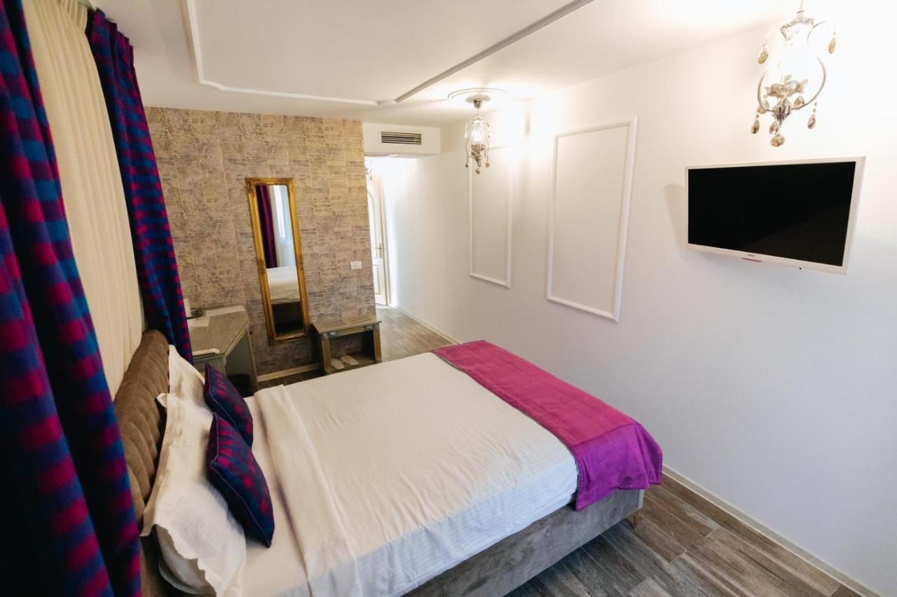 Hotel Goya Collection Zsilvásárhely Kültér fotó