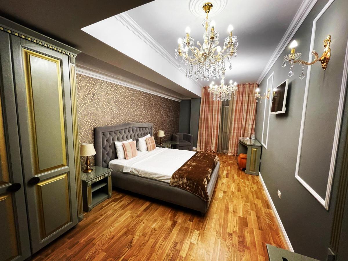 Hotel Goya Collection Zsilvásárhely Kültér fotó