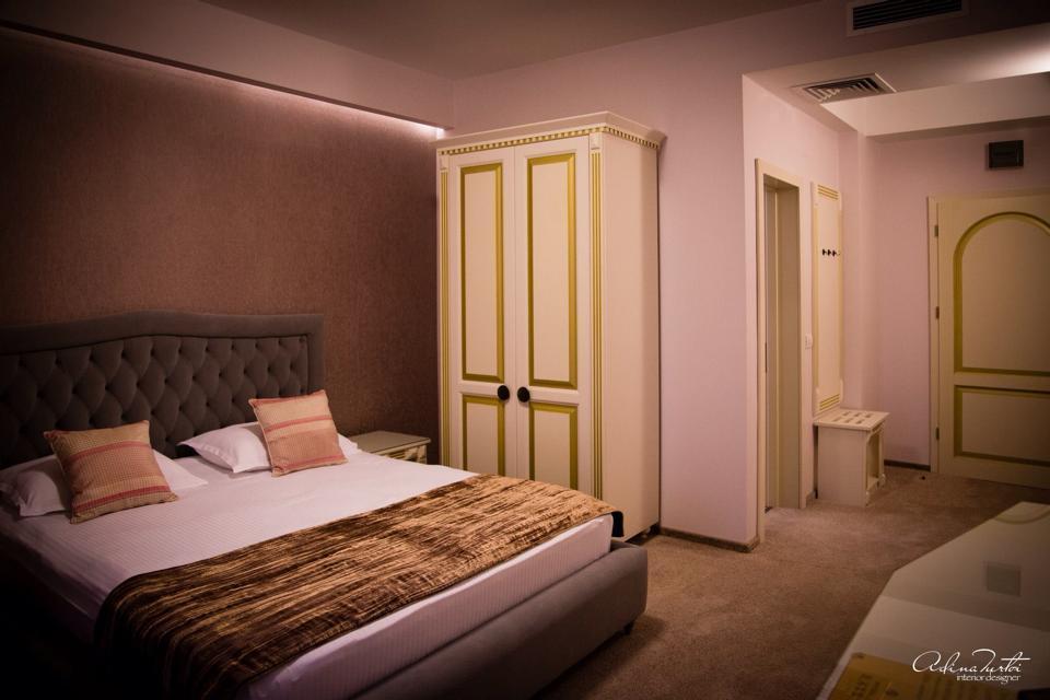 Hotel Goya Collection Zsilvásárhely Kültér fotó