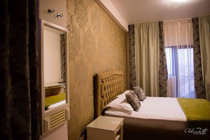 Hotel Goya Collection Zsilvásárhely Kültér fotó