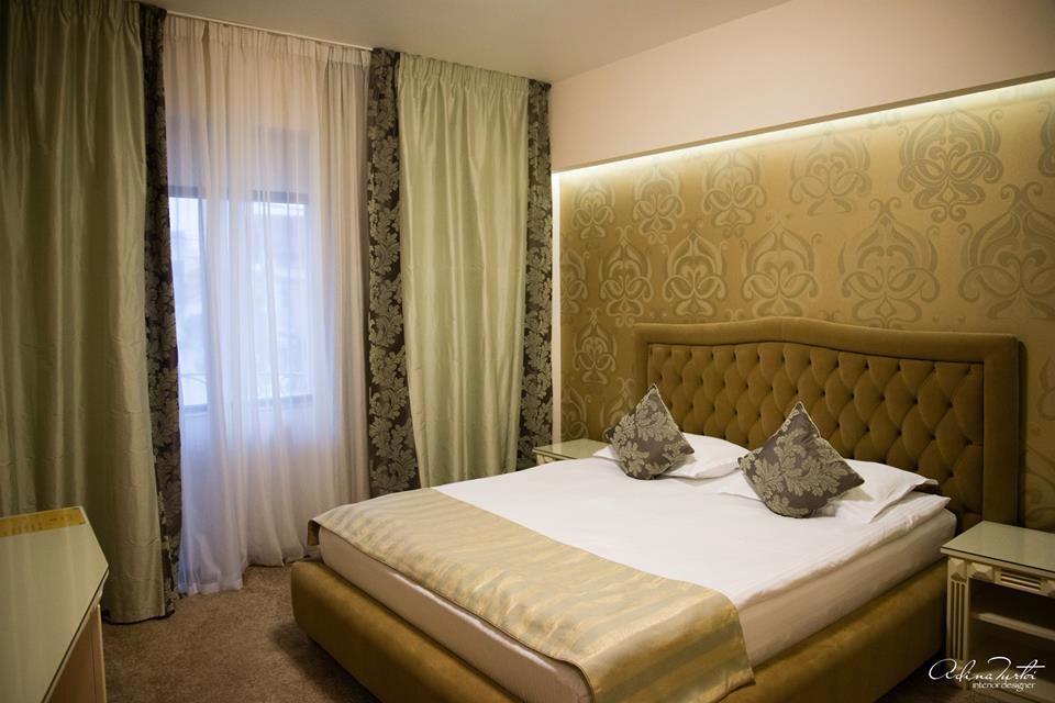 Hotel Goya Collection Zsilvásárhely Kültér fotó