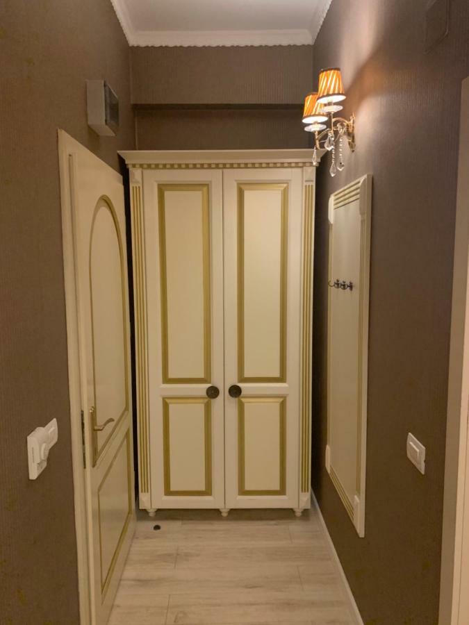 Hotel Goya Collection Zsilvásárhely Kültér fotó